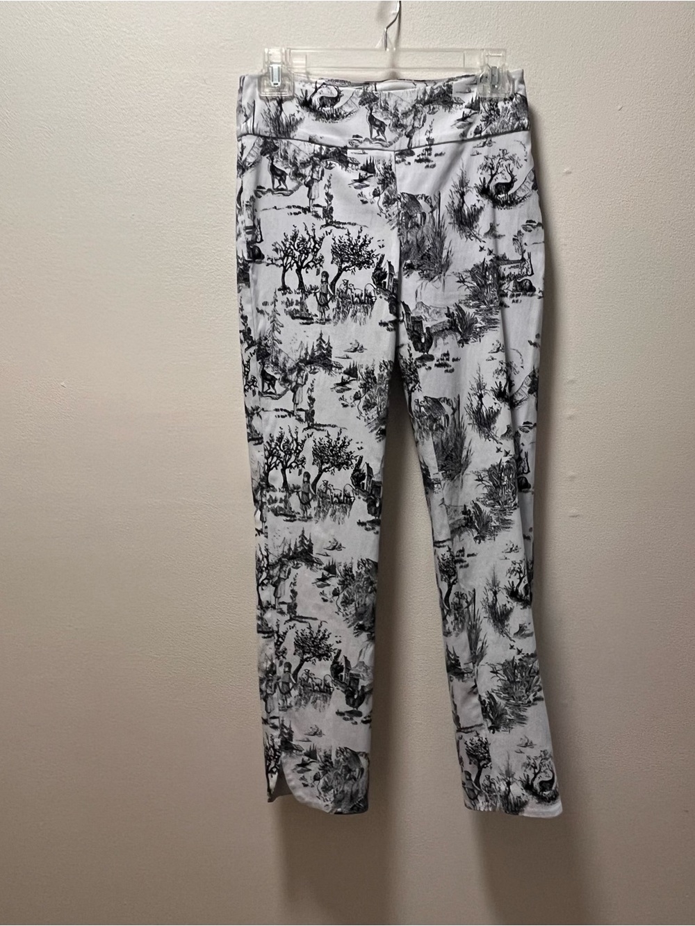 Up! Eclectic Unique Versatile Chic Printed Straight Leg Pants, Black/White, Sz 4